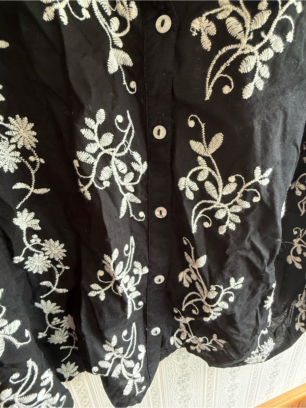 Jennifer & Grace Embroidered Boho Blouse | Black/Ivory | Size M | NWT - Picture 3 of 7